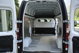 RENAULT Trafic 2.0 22