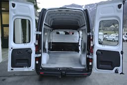 RENAULT TRAFIC 23