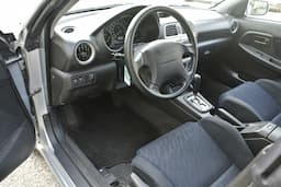 SUBARU Impreza 2.0 10