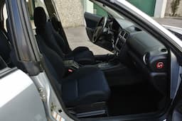 SUBARU Impreza 2.0 13