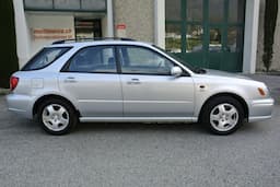 SUBARU Impreza 2.0 5