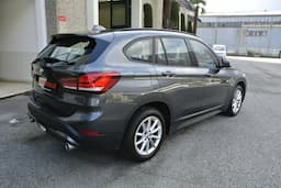 BMW X1 7
