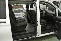 MERCEDES-BENZ VITO 17