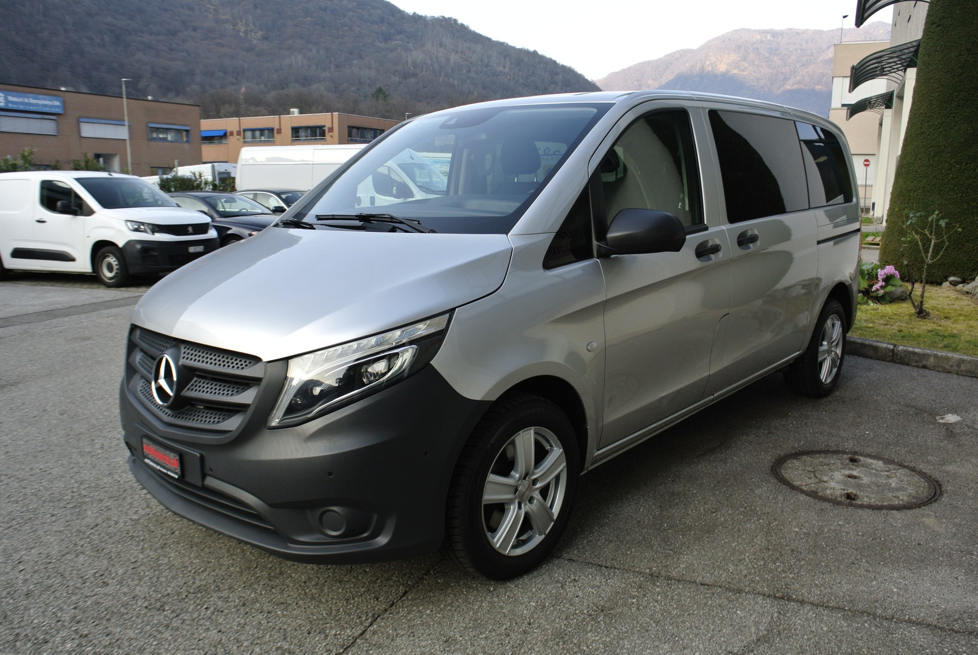 MERCEDES-BENZ VITO